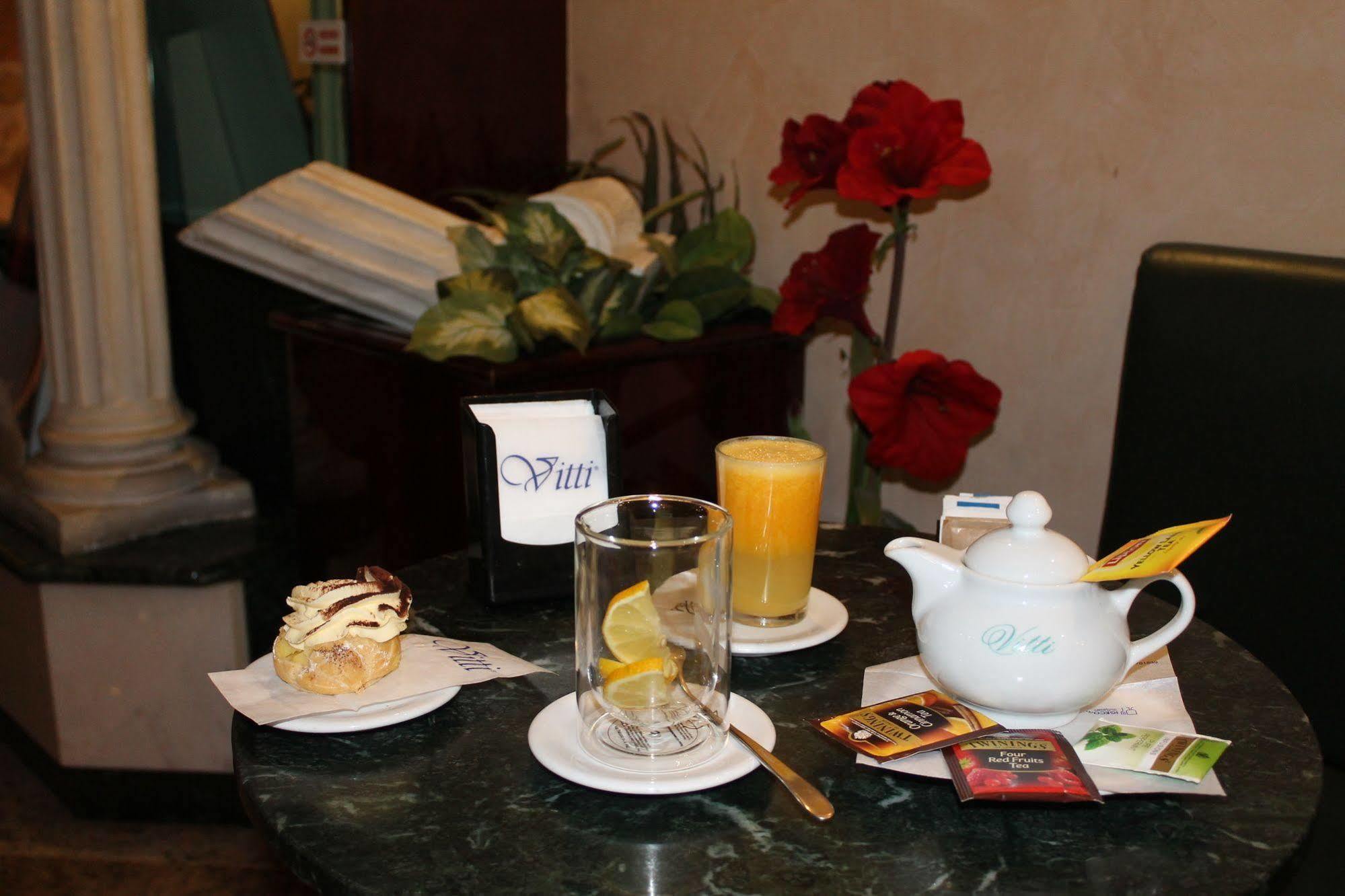 Hotel Vitti Рим Екстер'єр фото